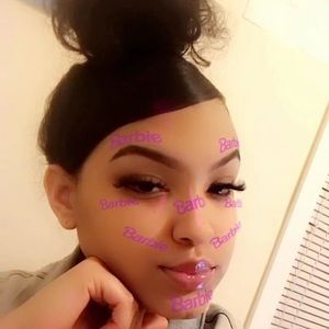 Meet your Posher, Trinity